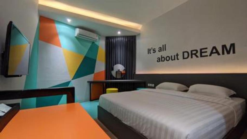 Alexander Hotel Tegal Zewnętrze zdjęcie