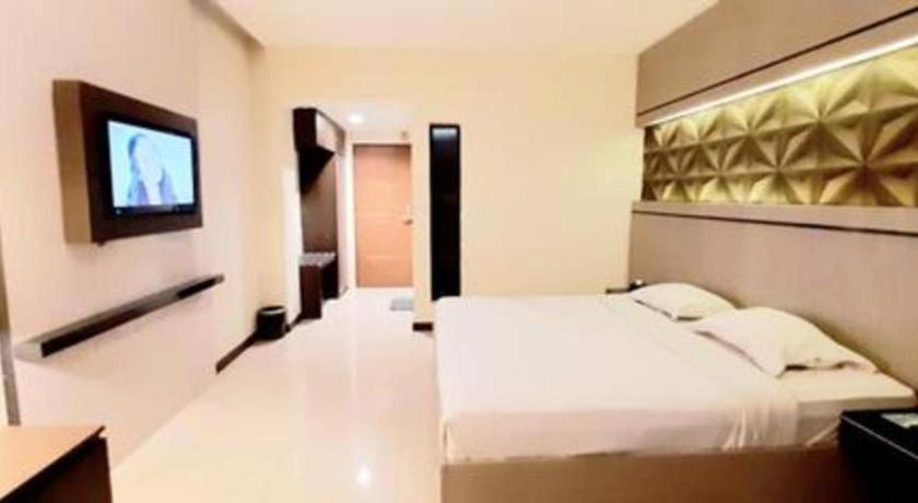 Alexander Hotel Tegal Zewnętrze zdjęcie