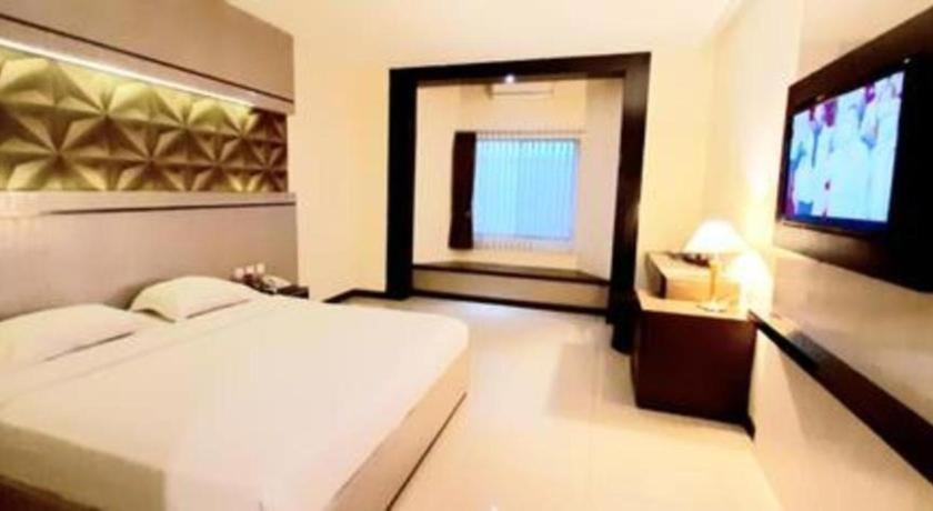 Alexander Hotel Tegal Zewnętrze zdjęcie